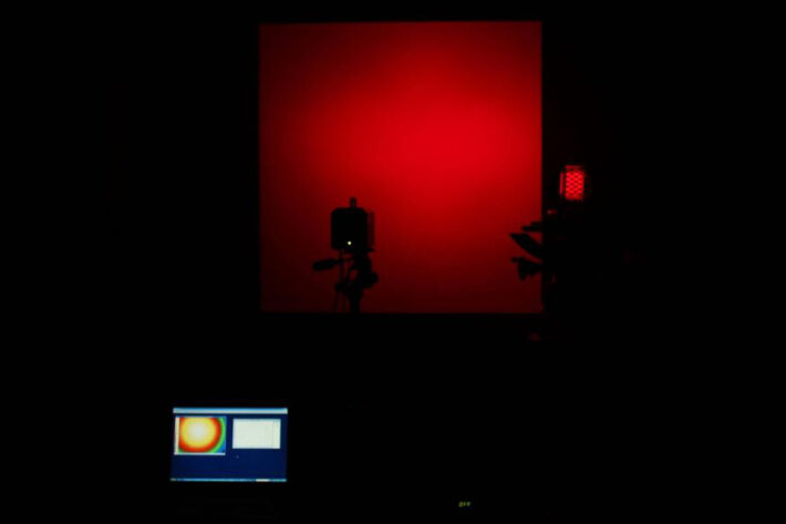 Light and colour measurements with a luminance matrix meter
